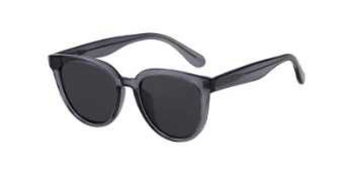 Light blocking sunglasses - an essential companion for outdoor sports